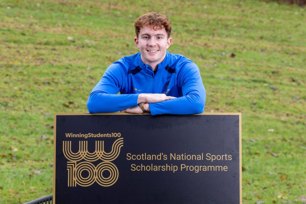 Commonwealth Games swimmer wins André Reibig Memorial Medal